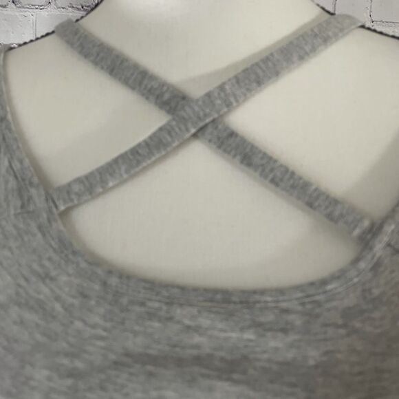 🟢1. State Grey Cross Neck  3/4 Sleeve Top XS - Picture 2 of 7